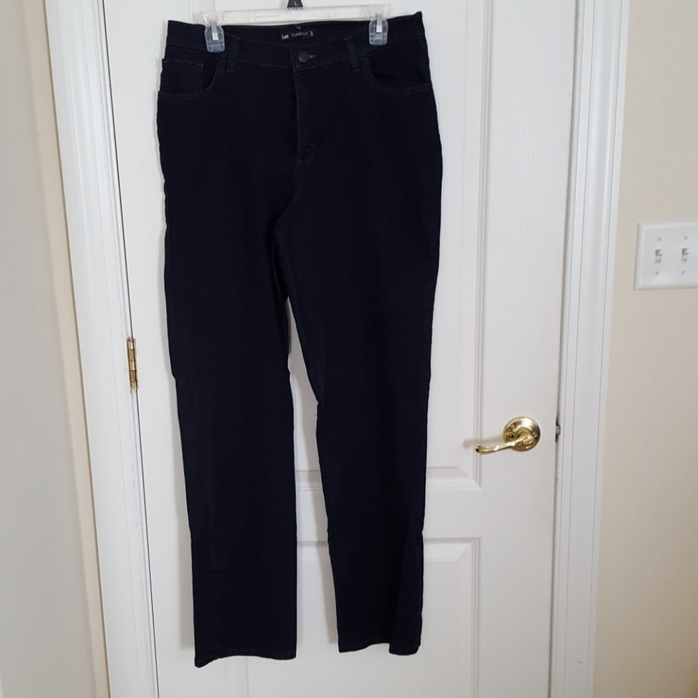 (55) Ladies Tall Lee Jeans