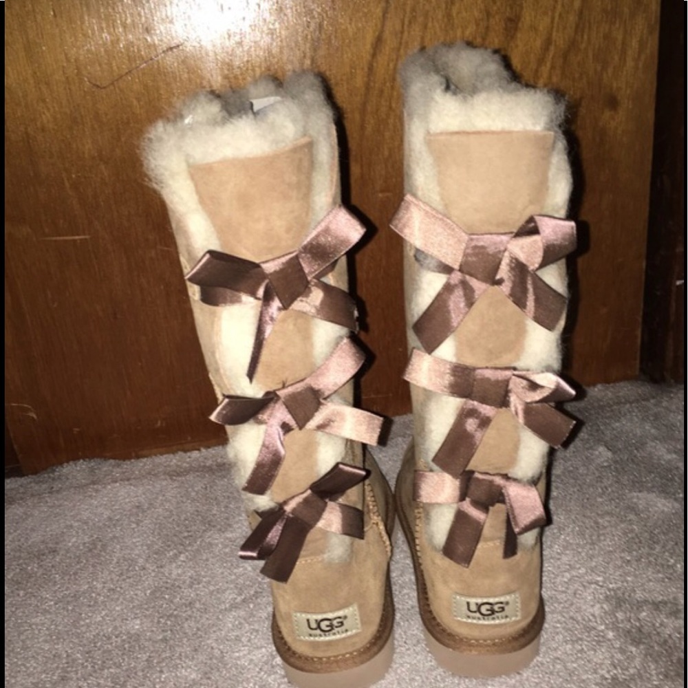 Bailey Bow Uggs