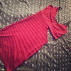 Form fitting Boohoo Bodycon Cutout Dress