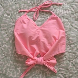 Kortni Jeane size small tied up top