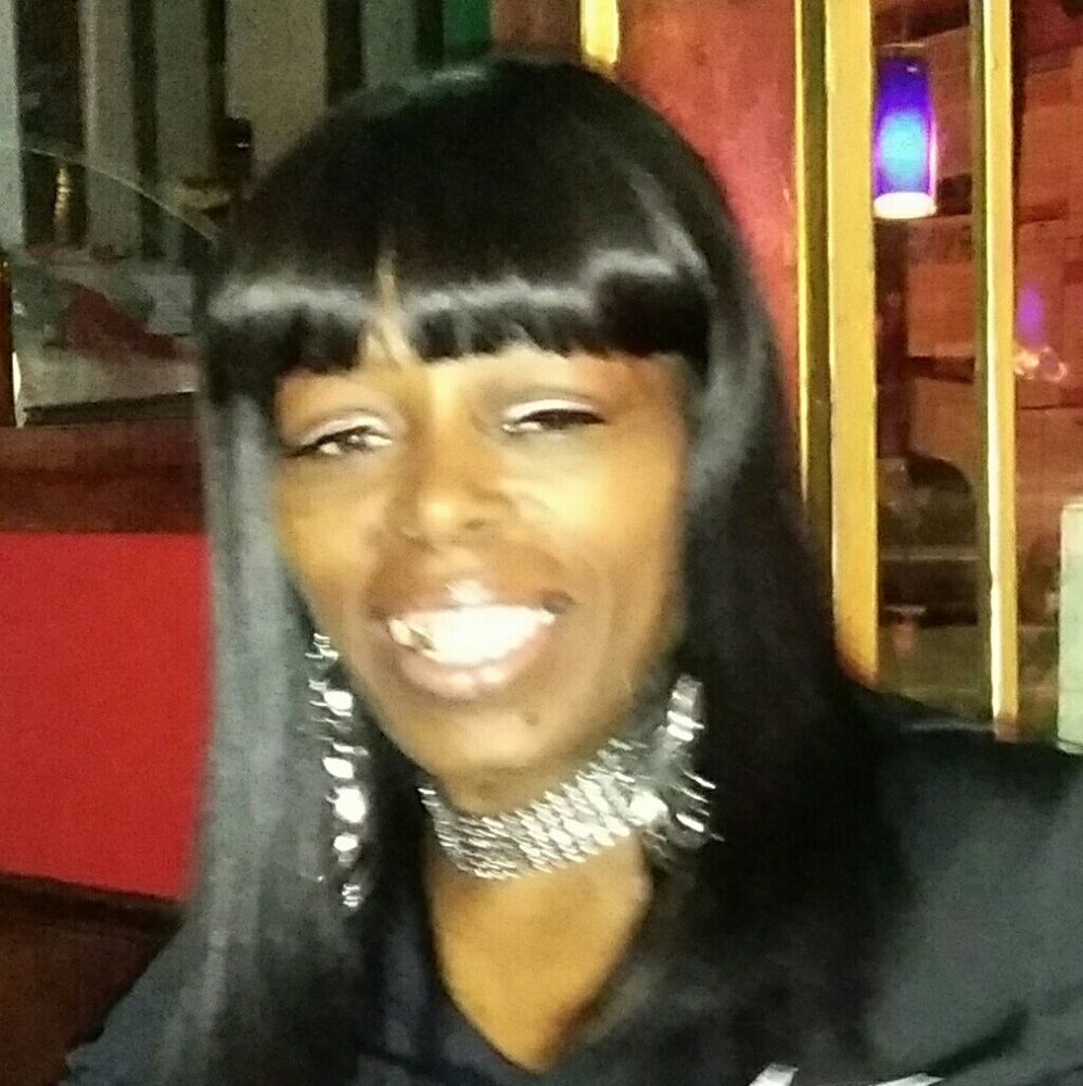 Meet your Posher, Zenobia