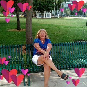 Meet your Posher, Cheri