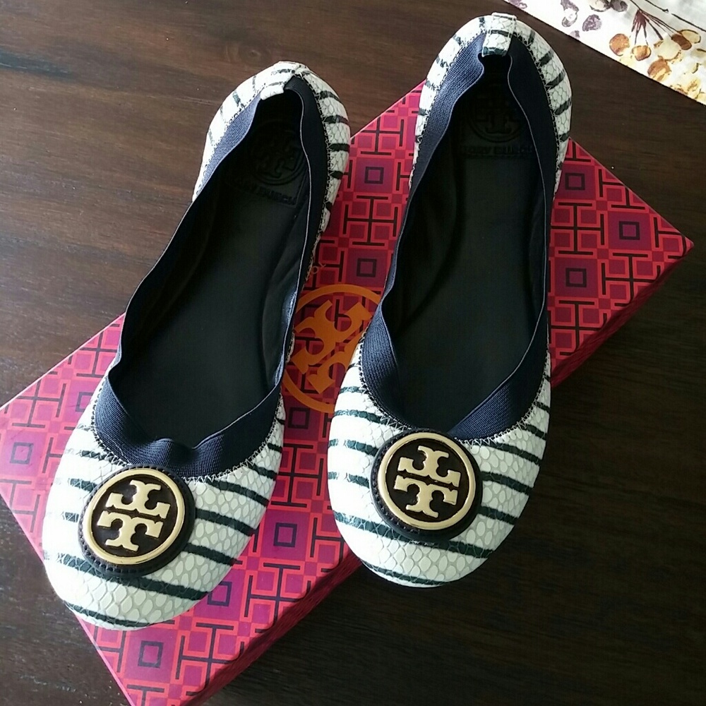 Tory Burch Caroline 2 Navy Stripe