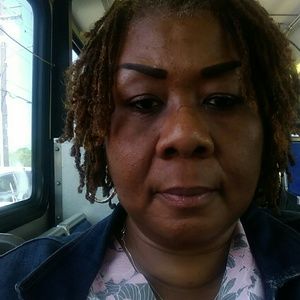 Meet your Posher, Annette