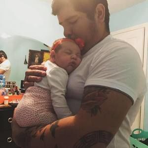 Meet your Posher, Adrıan