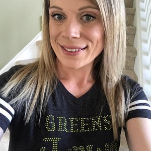 Meet your Posher, Kelley