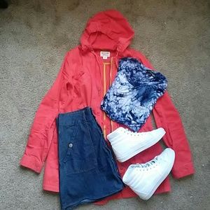 Lightweight zip up/button up jacket