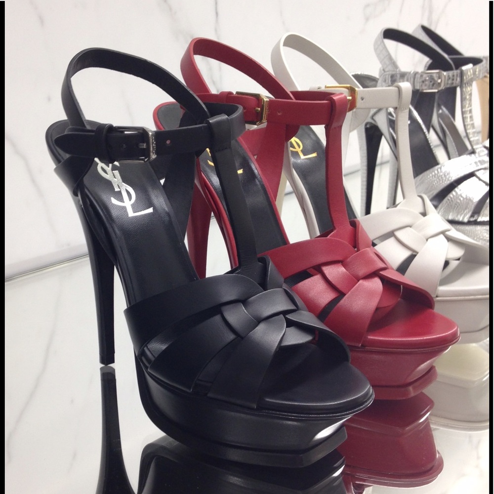 Meet your Posher, Rona