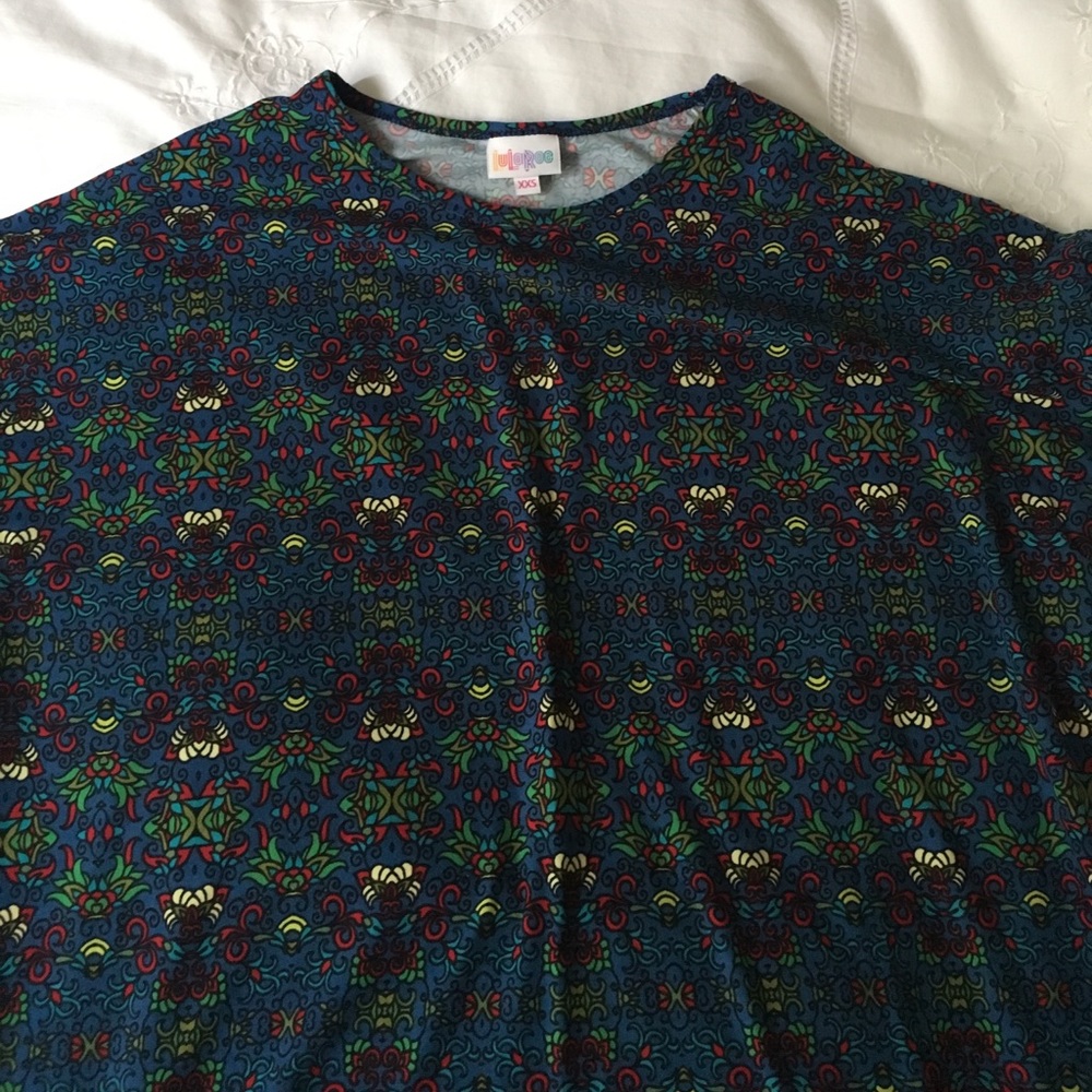 LULAROE IRMA NEVER WORN