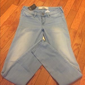 Hollister brand new Jeggings