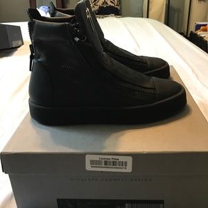 Giuseppe Zanotti Perforated