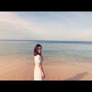 Meet your Posher, Petite Sunshine