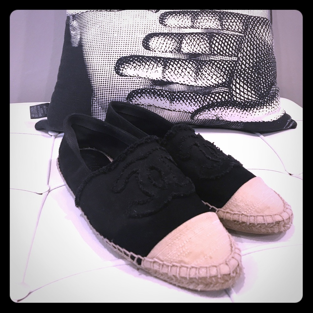 Genuine Chanel espadrille slides