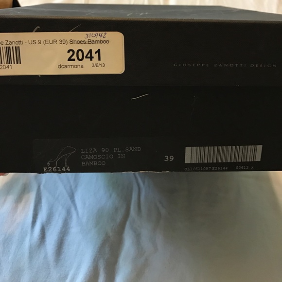 Giuseppe Zanotti Liza - Picture 3 of 5