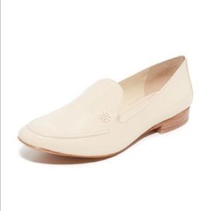 Tory Burch Dominique Loafer color: Dulce de Leche