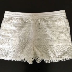Club Monaco White Lace Embroidered Shorts