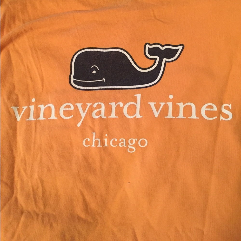 vineyard vines tshirt