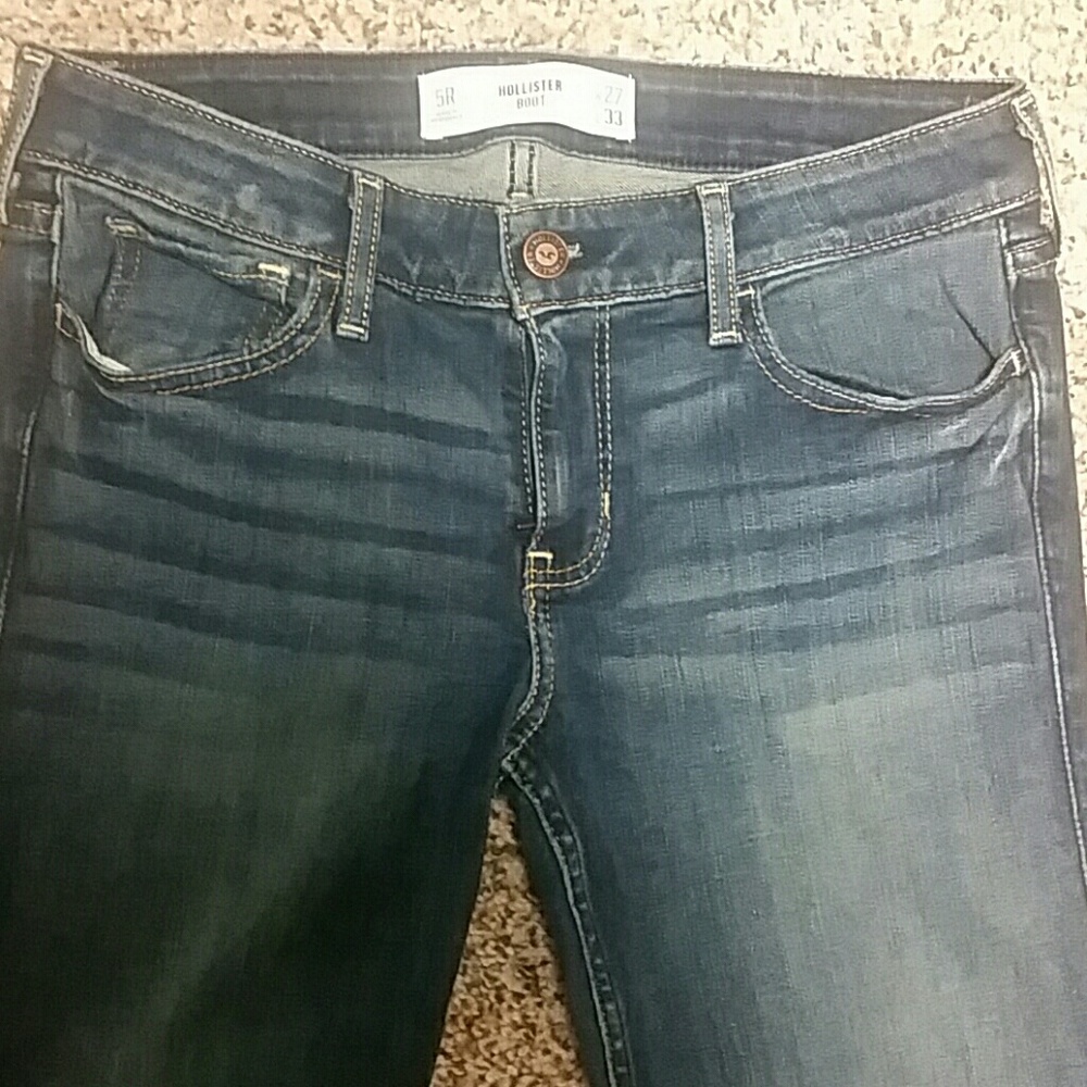 Hollister brand new boot cut jeans size 27/sz 5