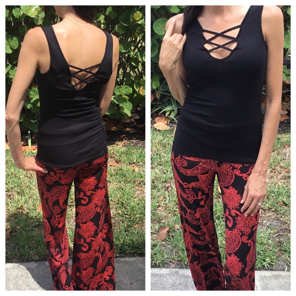 📣 Liquidation 📣 Large  Double Criss Cross Top - Picture 2 of 4