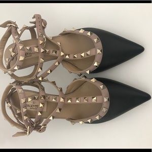 New! Never used! Valentino Rockstud 55mm Pump