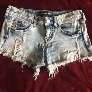 Express shorts super cute acid washed jean shorts
