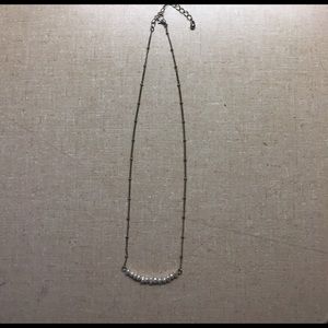 Faux pearl necklac