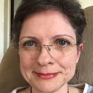 Meet your Posher, Dena