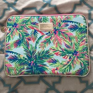 Lilly Pulitzer Laptop Case. 13"
