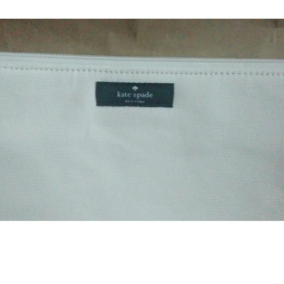 New! Kate Spade Gia Winking Cosmetic Makeup Bag - Picture 7 of 7