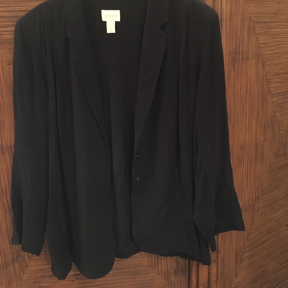 Chico's Size 3 Black Thin Lightweight Snap Blazer