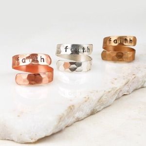 🆕Faith ring- rose gold
