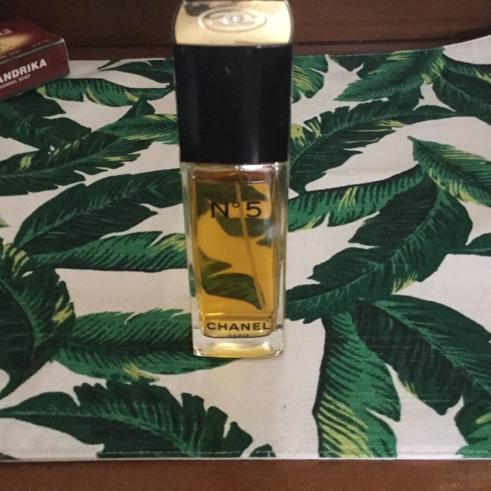 3.4 oz Chanel No.5 Eau de Toilette