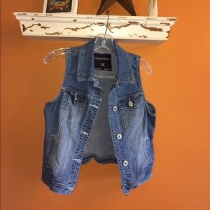 Maurice's sleeveless jean jacket