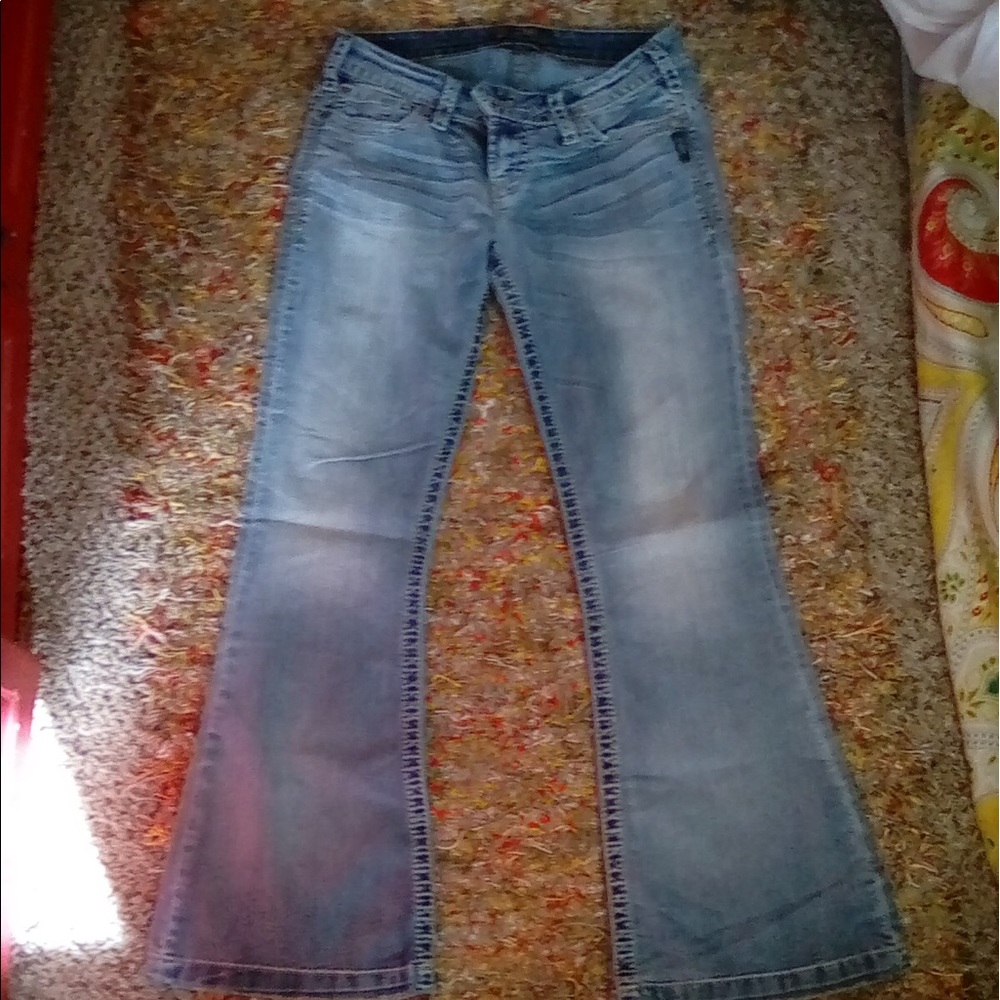Silver jeans.Camden Rose Bell Waist 29" length 31"