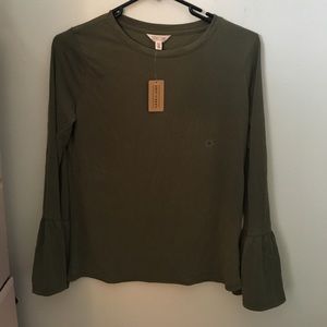 BRAND NEW hunter green long bell sleeved top