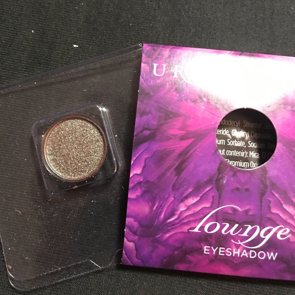 Beauty items - Picture 3 of 8