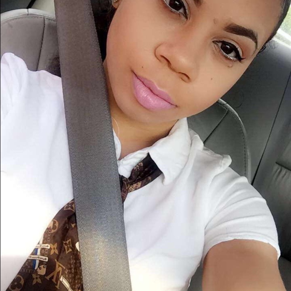 Meet your Posher, Maryesa