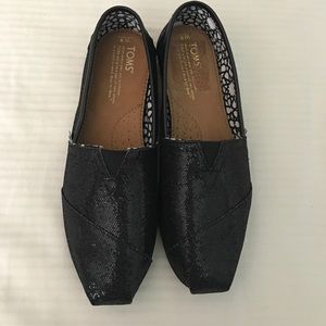 Toms sparkly black flats NWOT