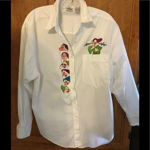 Disney Store LS Men's dwarfs embrodiered Shirt M