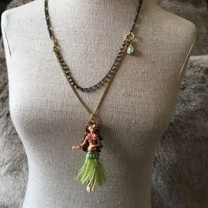 Betsey Johnson Hula Necklace