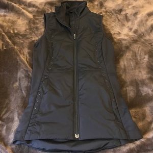 Lululemon puffer vest