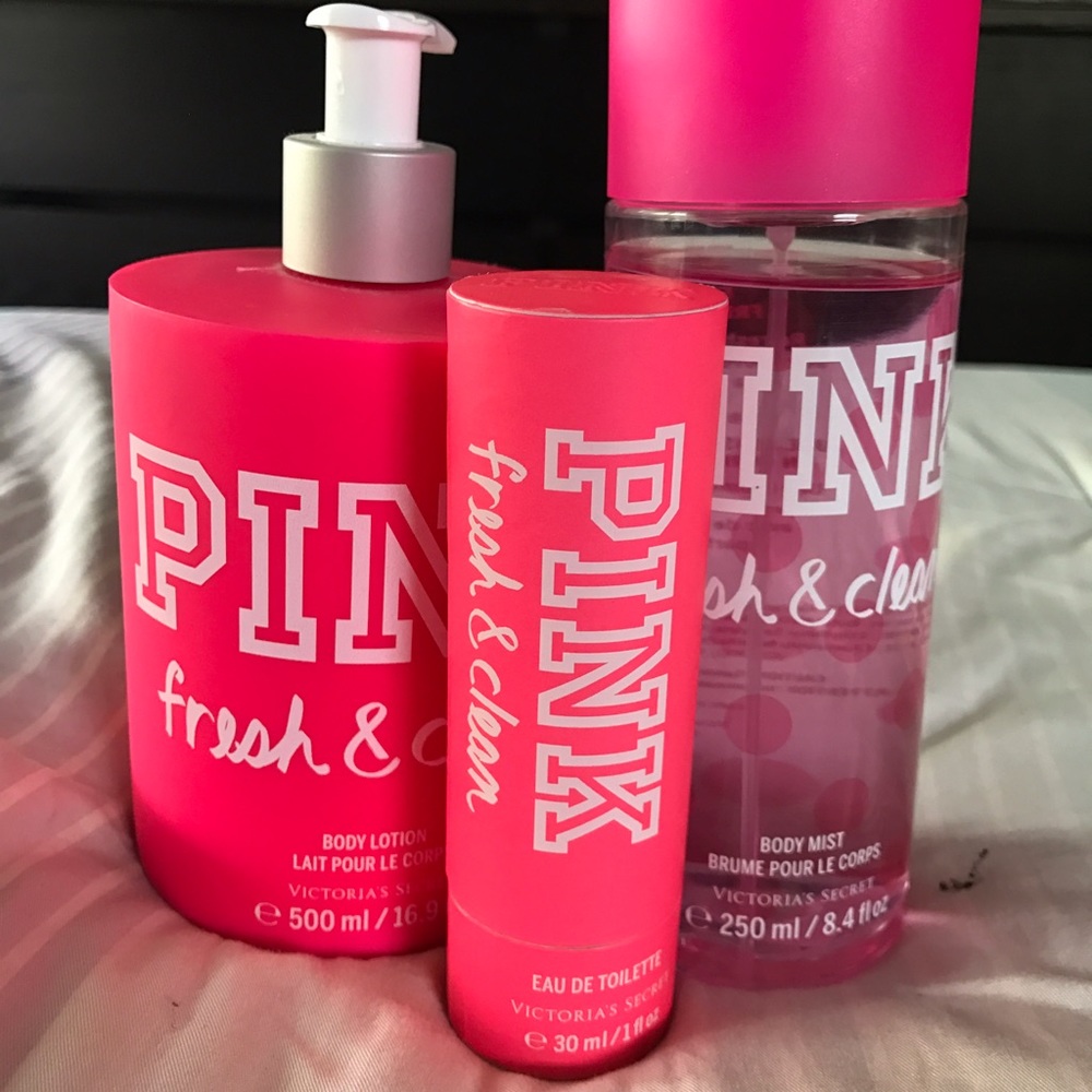 PINK Victoria Secret Fresh&Clean bundle.