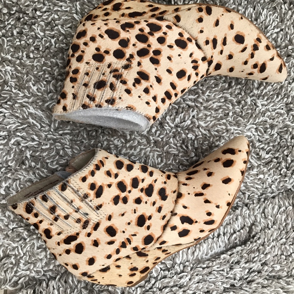 Matisse Nugent Cheetah Booties