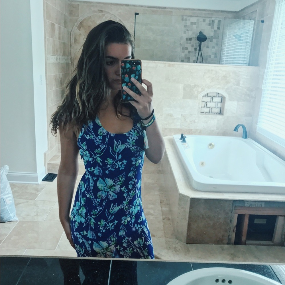 floral maxi dress
