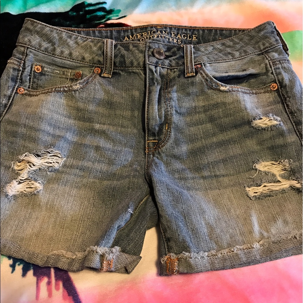 Like New American Eagle Boy Midi Distressed Shorts - Picture 2 of 4