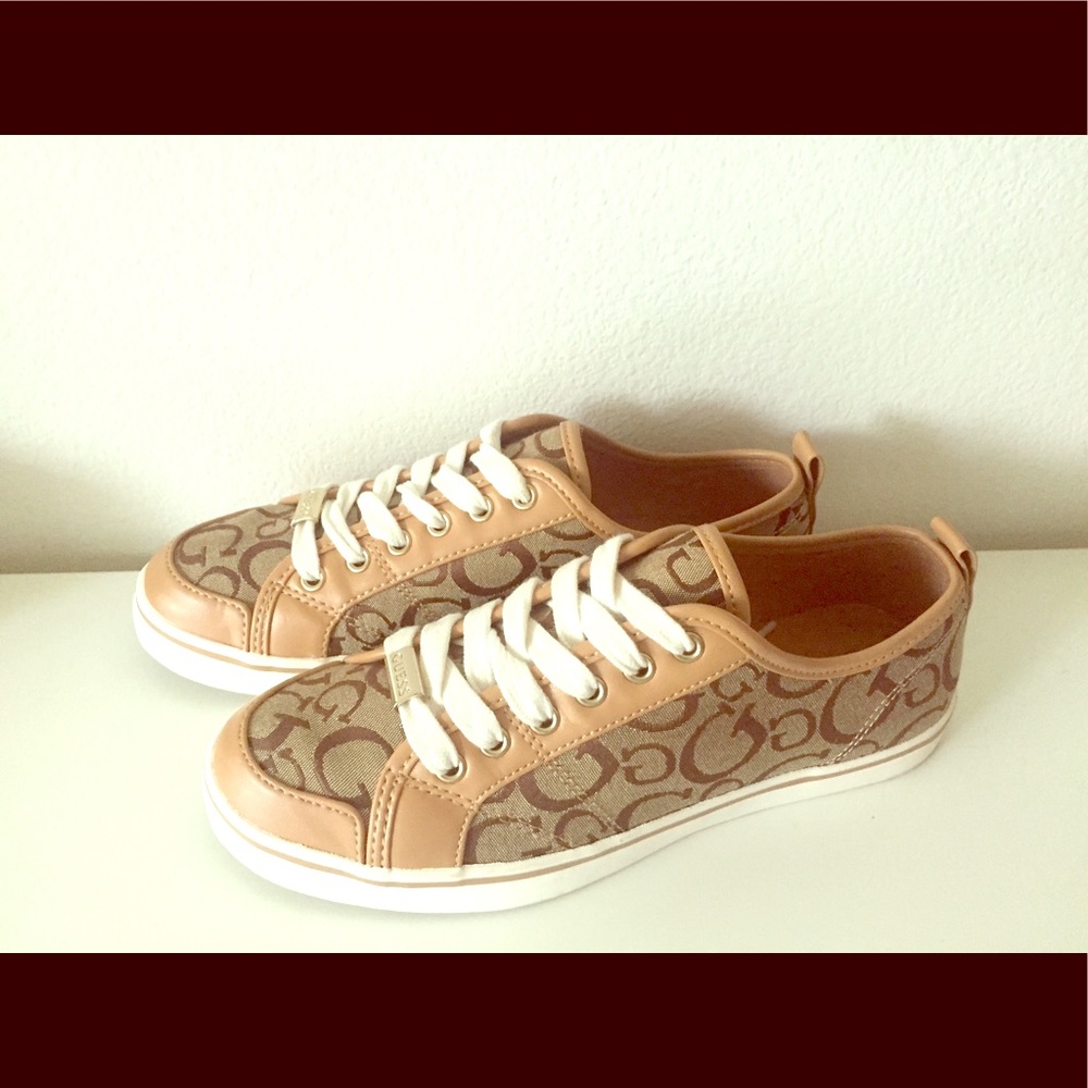 ON HOLD. GUESS shoes