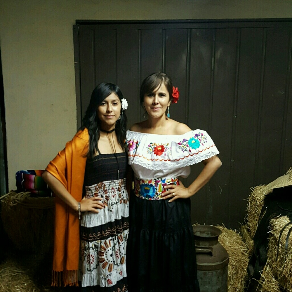 Meet your Posher, Ofelia