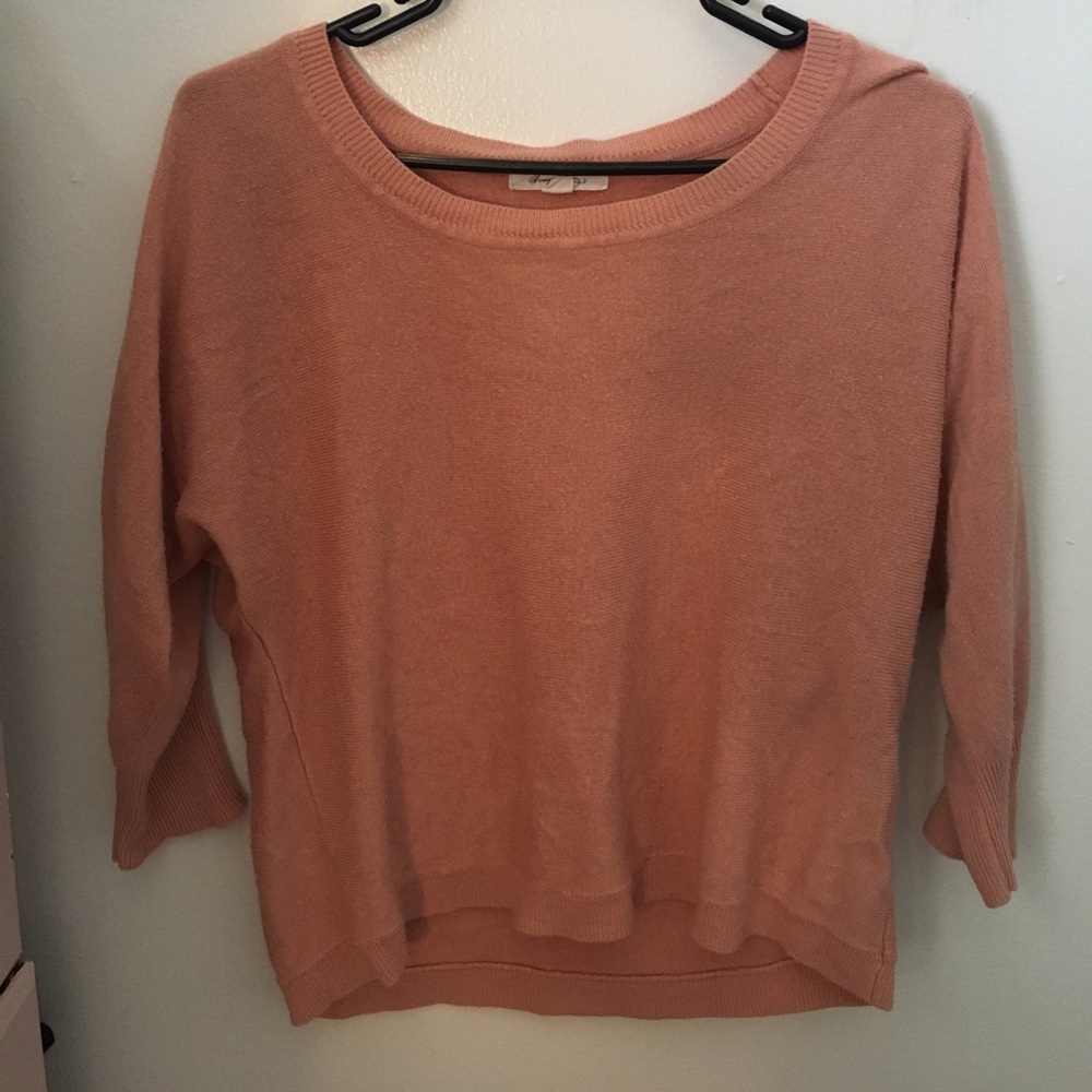 Peach 3/4 length sleeve sweater