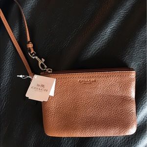 Coach Park Leather Small Sand F51763 Wristlet