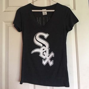 PINK white sox v neck top